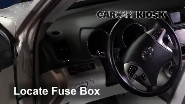 2013 Toyota Highlander Hybrid Limited 3.5L V6 Fuse (Interior) Replace